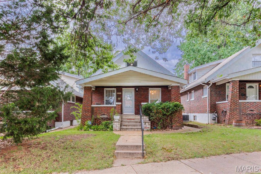 3325 Norma CT, St Louis, MO 63139
