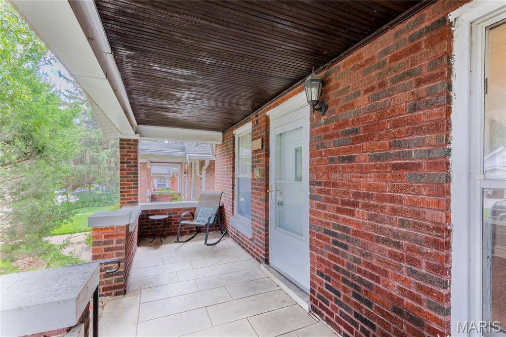 3325 Norma CT, St Louis, MO 63139