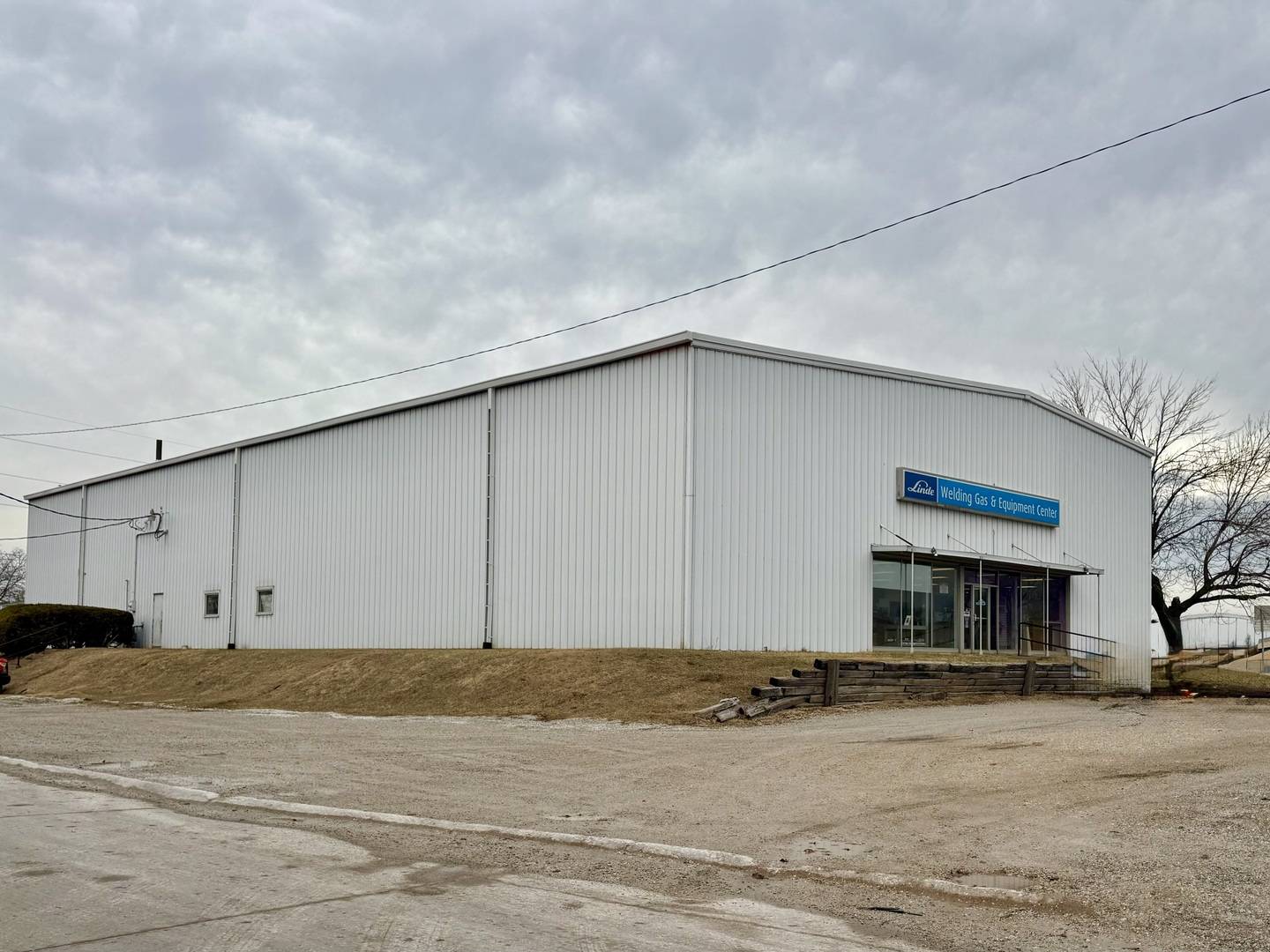 903 2nd AVE, Rock Island, IL 61201