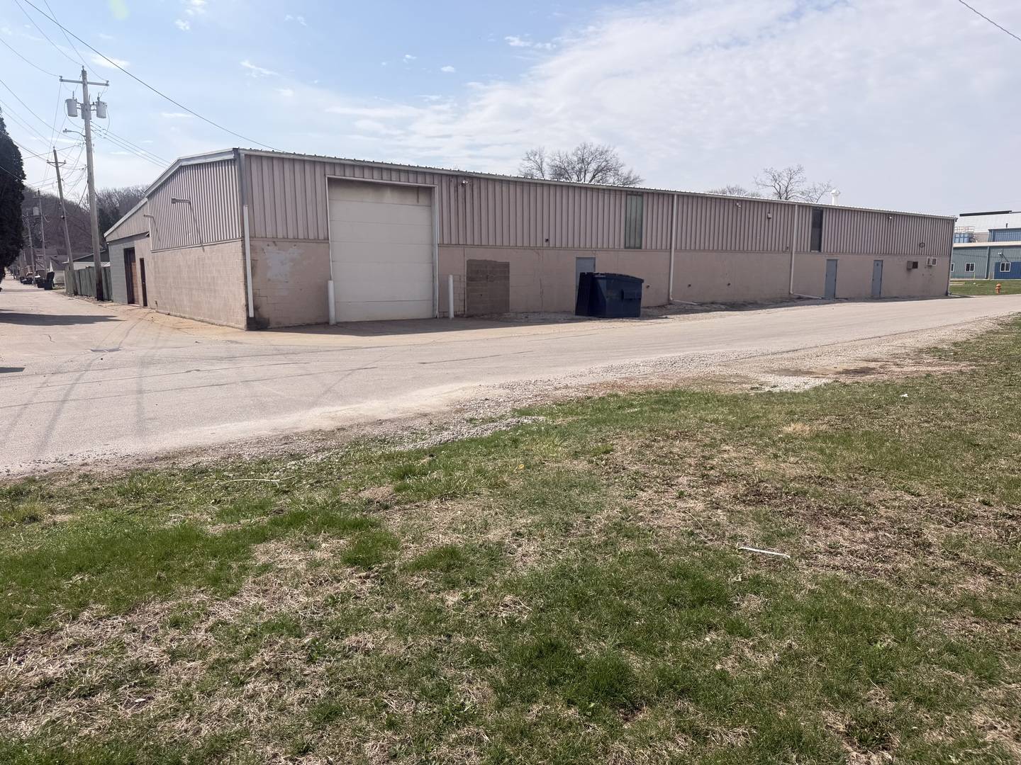 202 43rd ST, Moline, IL 61265