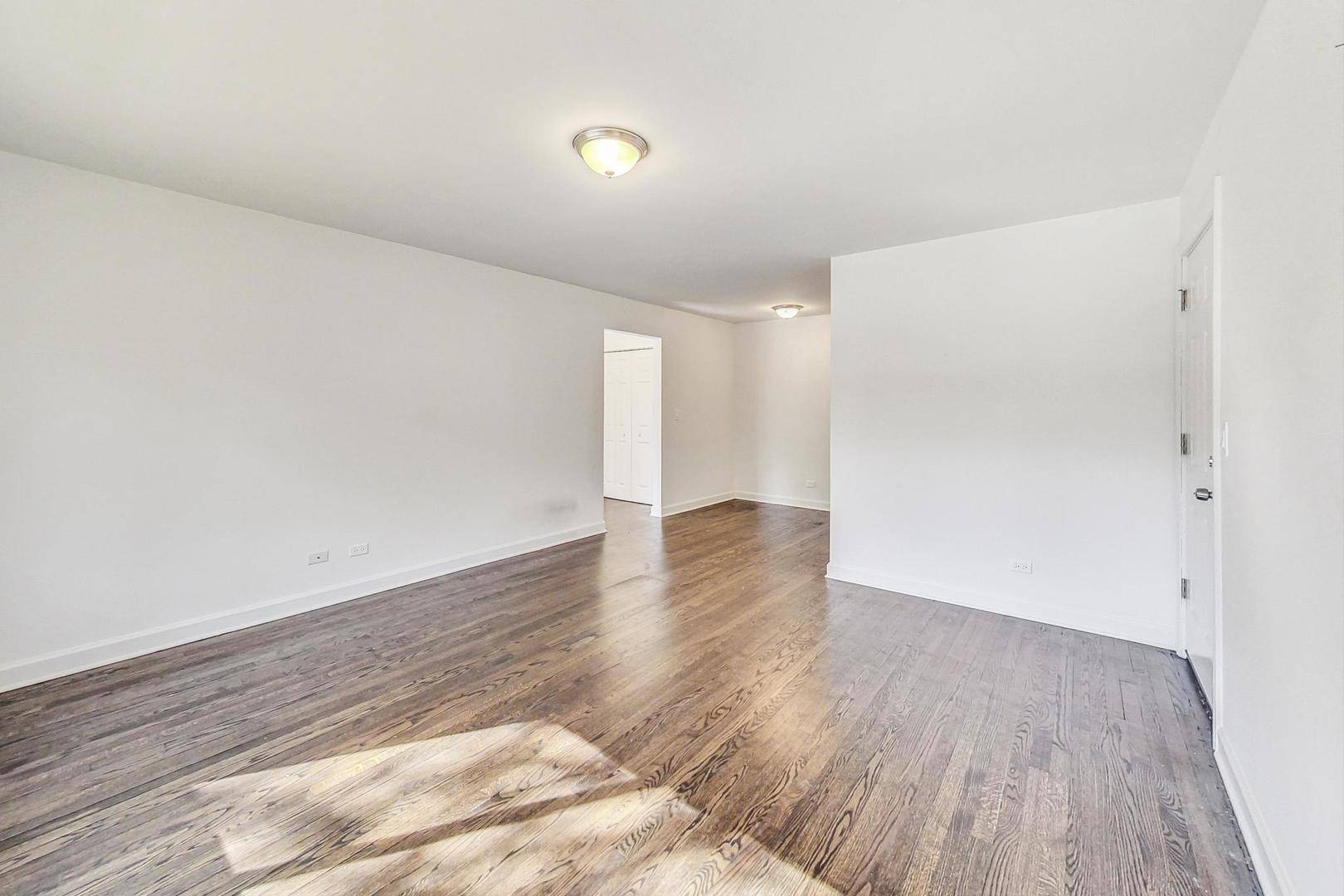 6000 N Winthrop AVE #106, Chicago, IL 60660