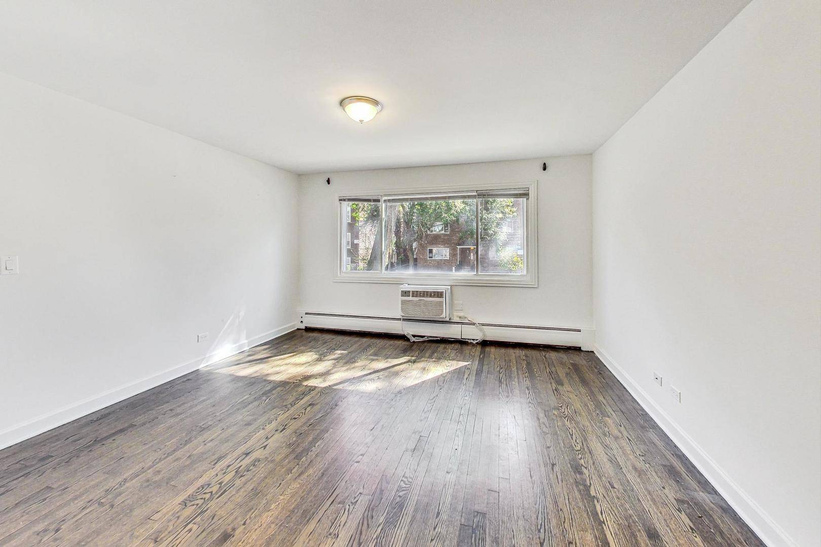 6000 N Winthrop AVE #106, Chicago, IL 60660