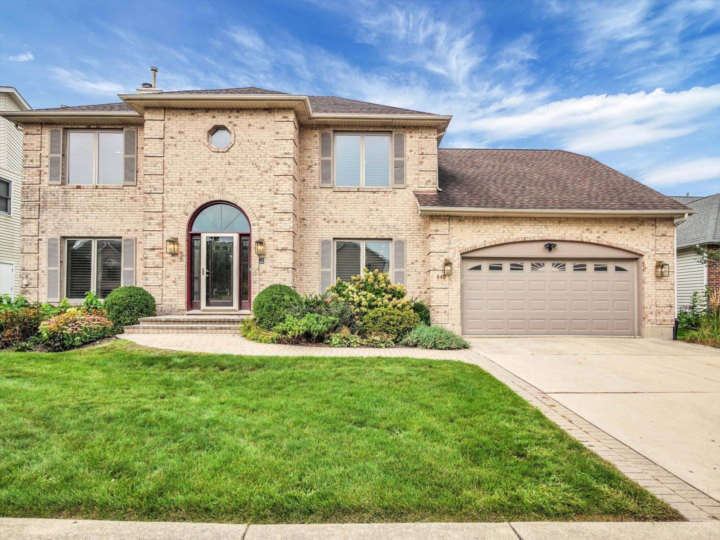 640 Downey ST, Hoffman Estates, IL 60169