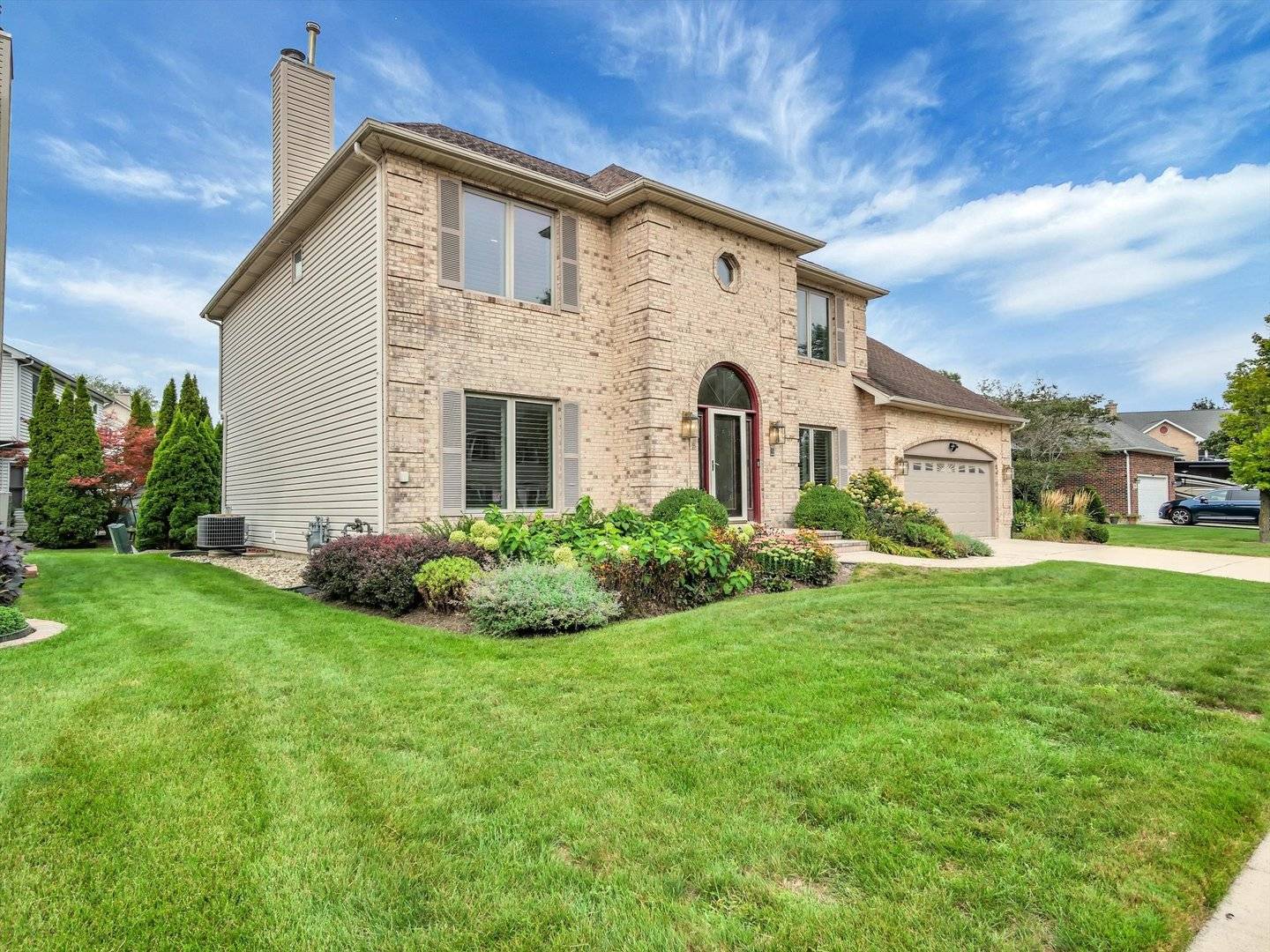 640 Downey ST, Hoffman Estates, IL 60169