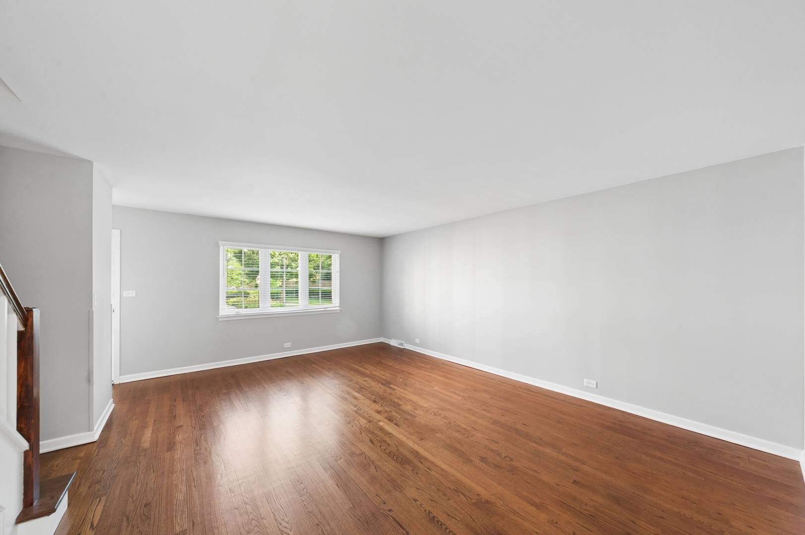 1332 Greenwillow LN #1, Glenview, IL 60025