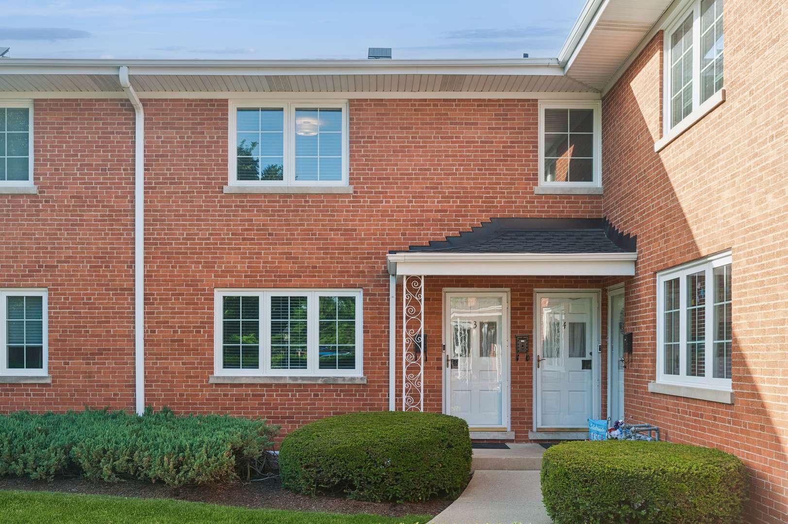 1332 Greenwillow LN #1, Glenview, IL 60025