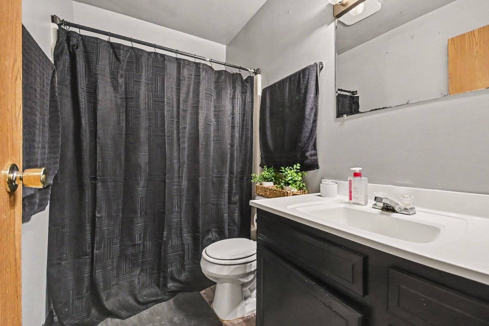 714 IL Route 59 S, Ingleside, IL 60041