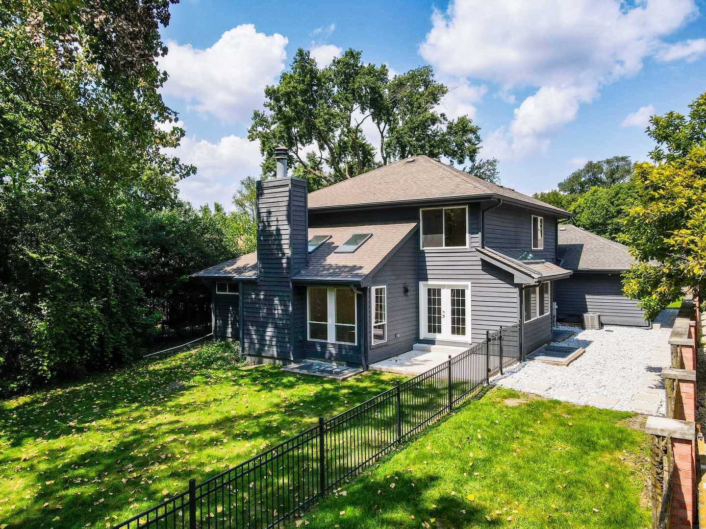 9811 W 57 ST, Countryside, IL 60525