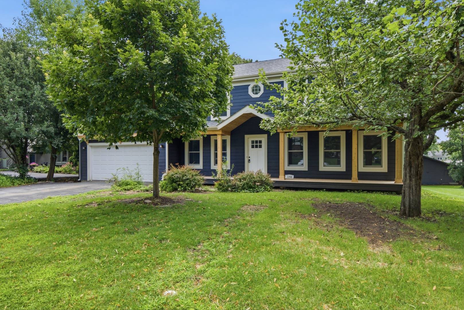 1268 W Bauer RD, Naperville, IL 60563