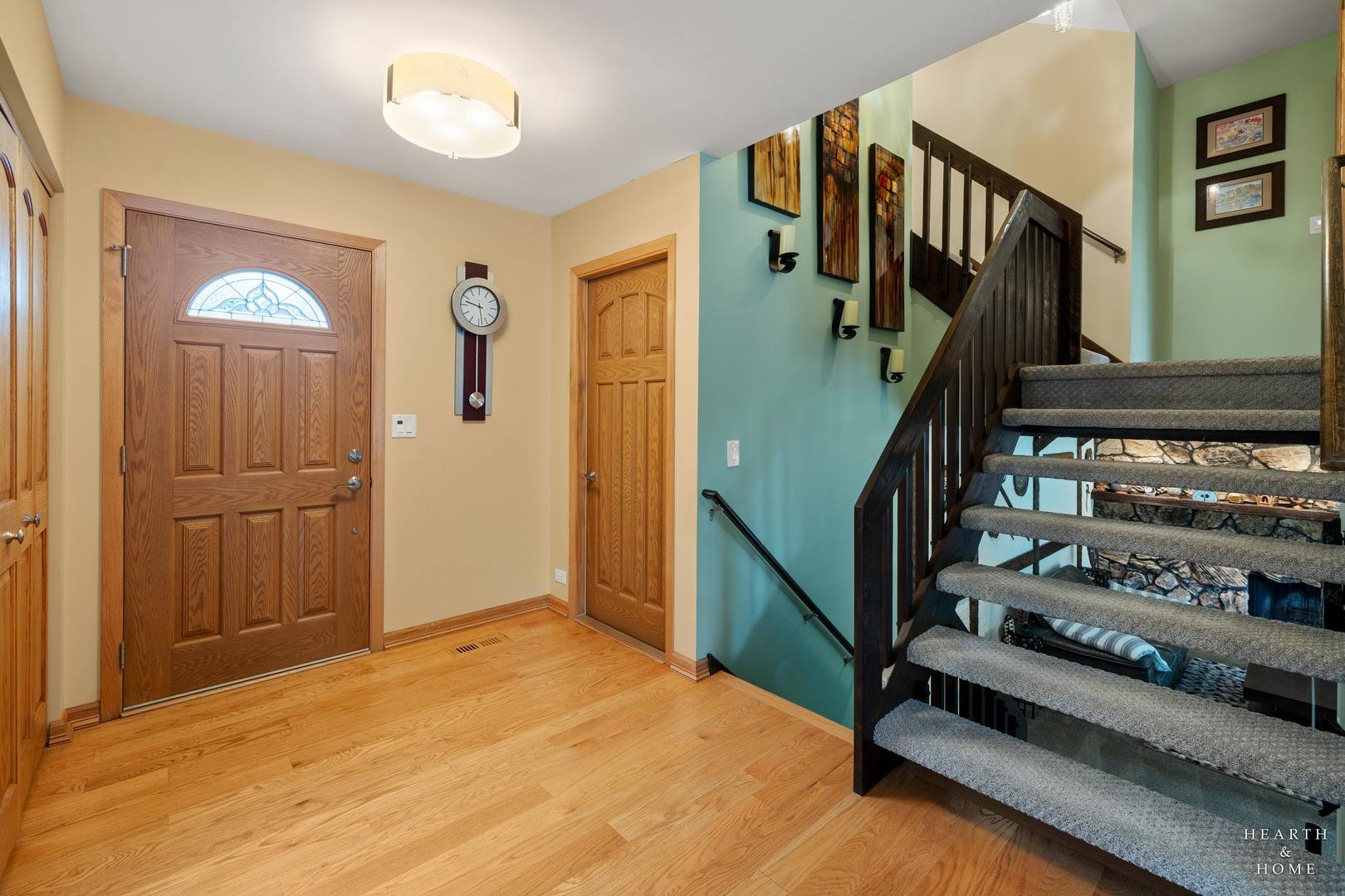 400 Old Hunt RD, Fox River Grove, IL 60021