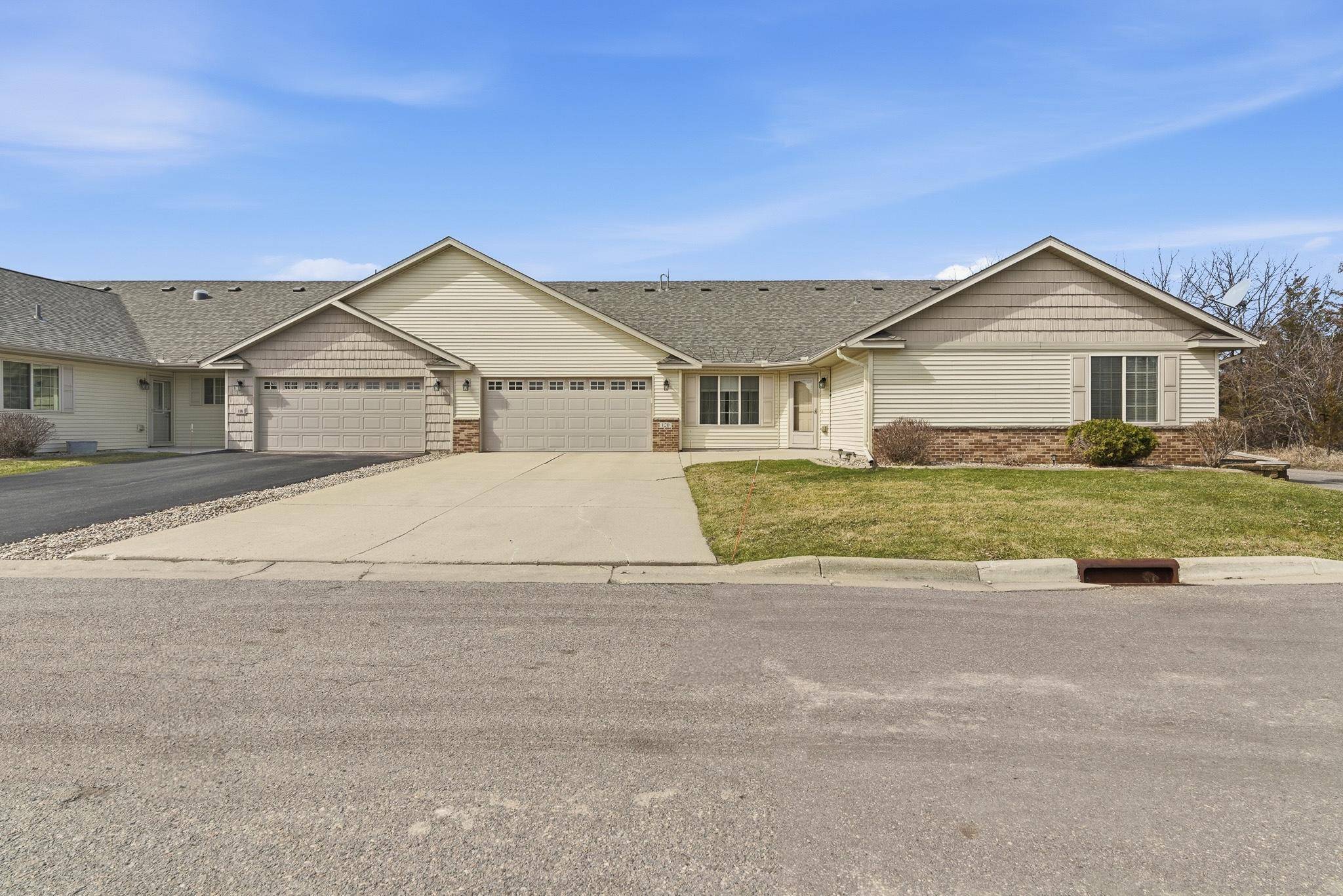 120 Palmer PATH, Mankato, MN 56001