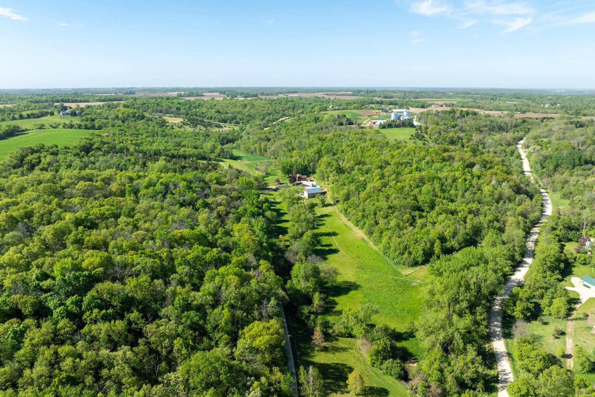 31500 Echo Valley TRL, Cannon Falls, MN 55009