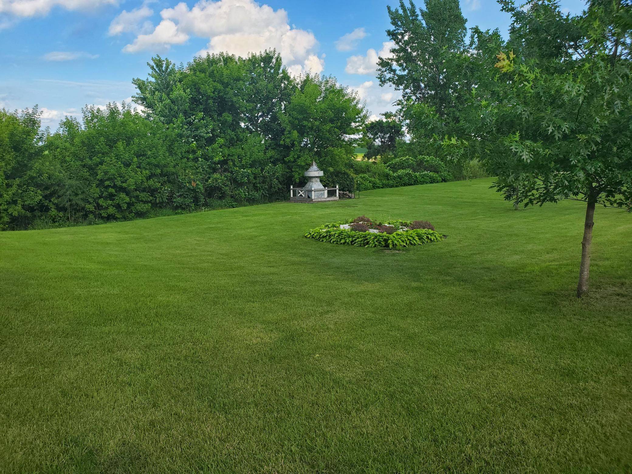 822 Deer PATH, Montgomery, MN 56069