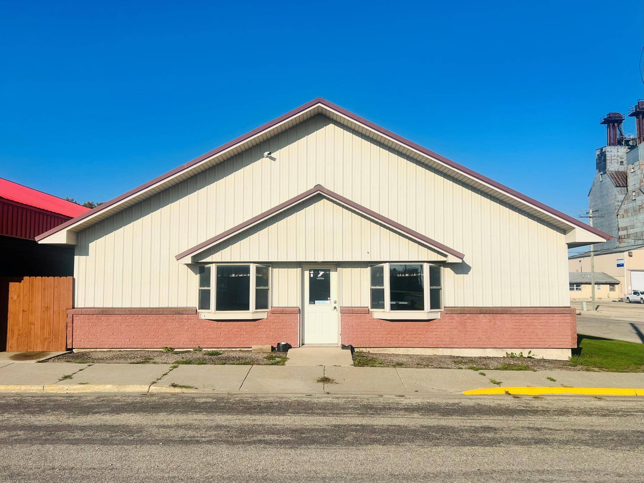 101 N Main ST, Chokio, MN 56221