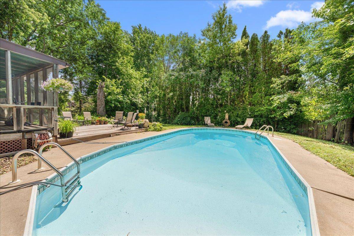7515 209th ST N, Forest Lake, MN 55025