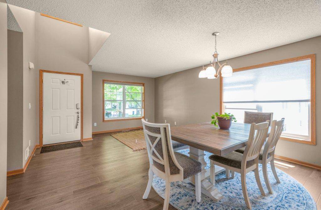 4355 Kaelin CIR NE, Saint Michael, MN 55376