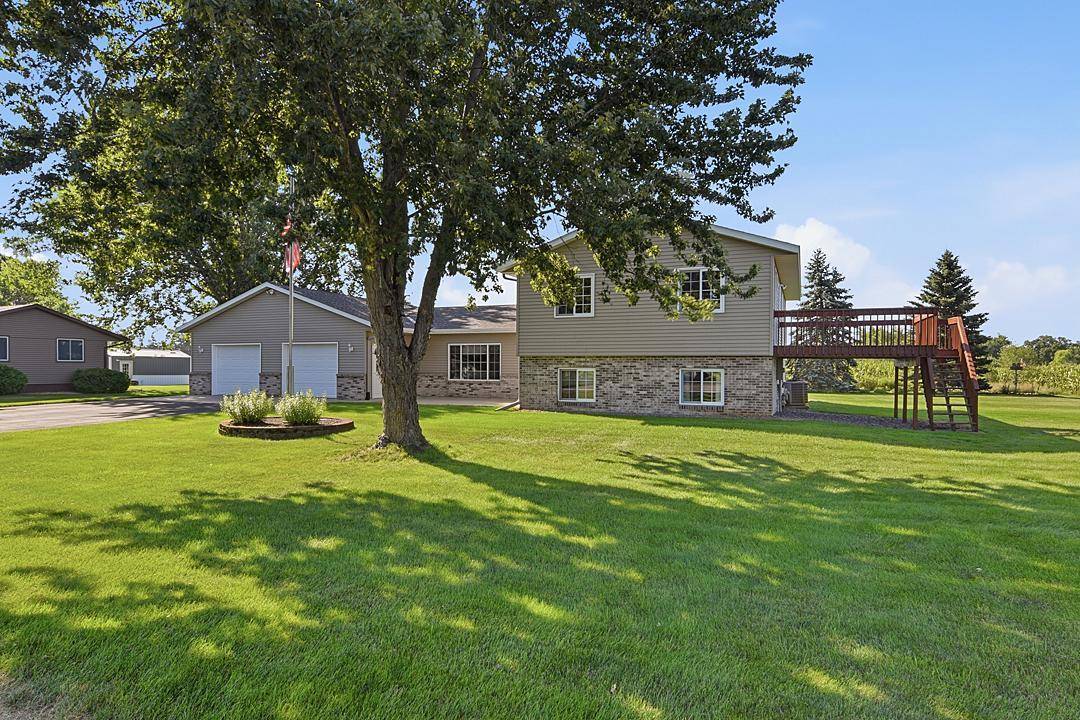 6637 229th ST, Saint Cloud, MN 56301
