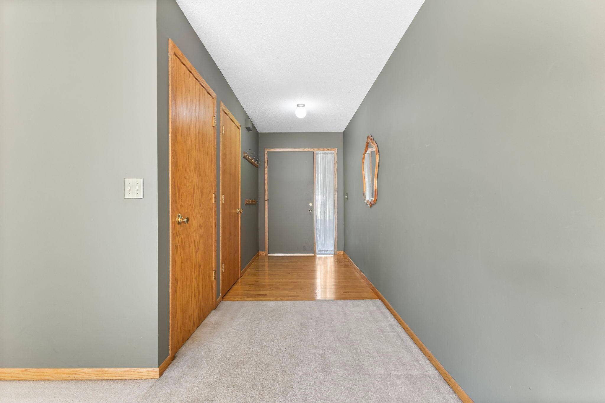 4212 Desoto ST, Saint Paul, MN 55127