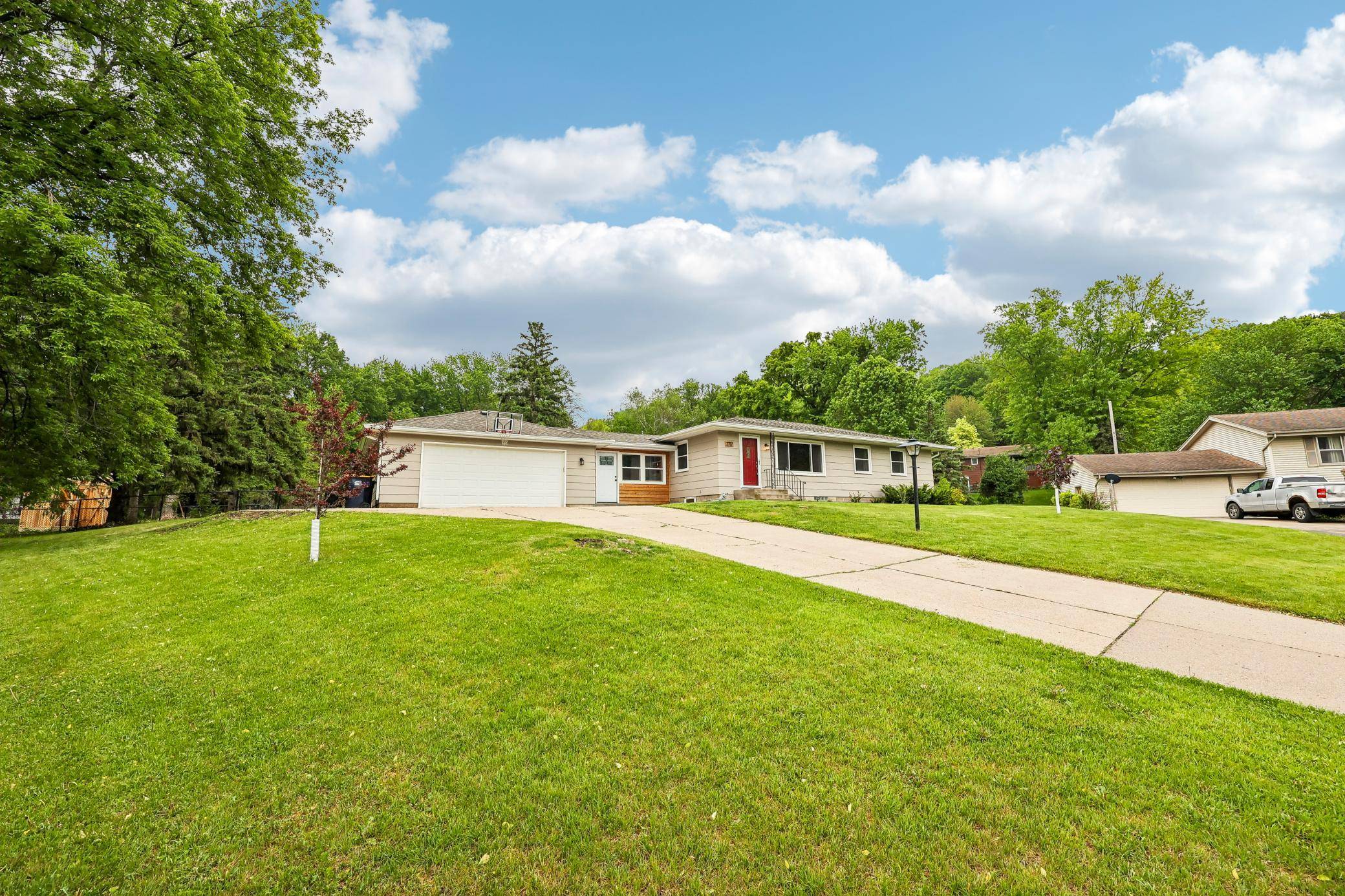 2717 Terrace DR, Burnsville, MN 55337