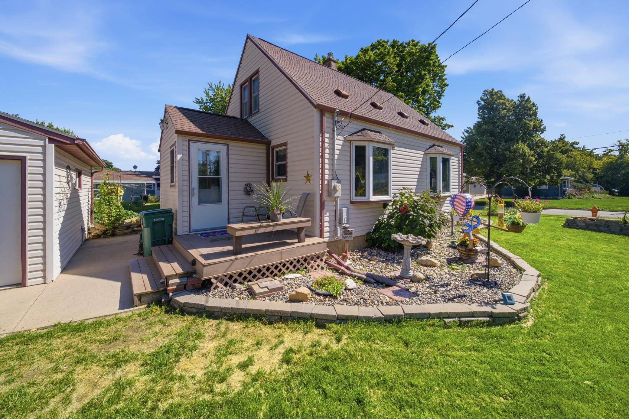 1253 8th AVE SE, Rochester, MN 55904