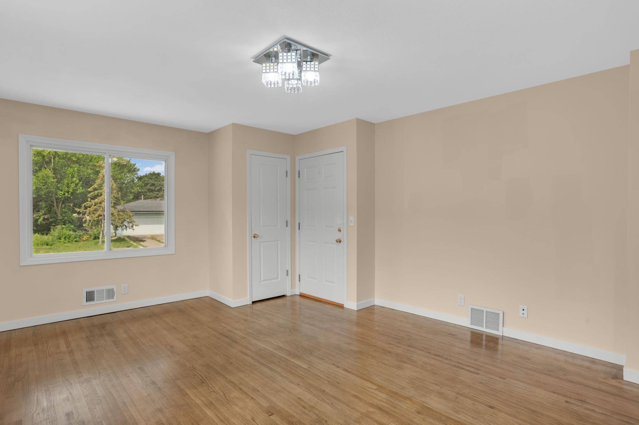 4949 Jackson ST NE, Columbia Heights, MN 55421