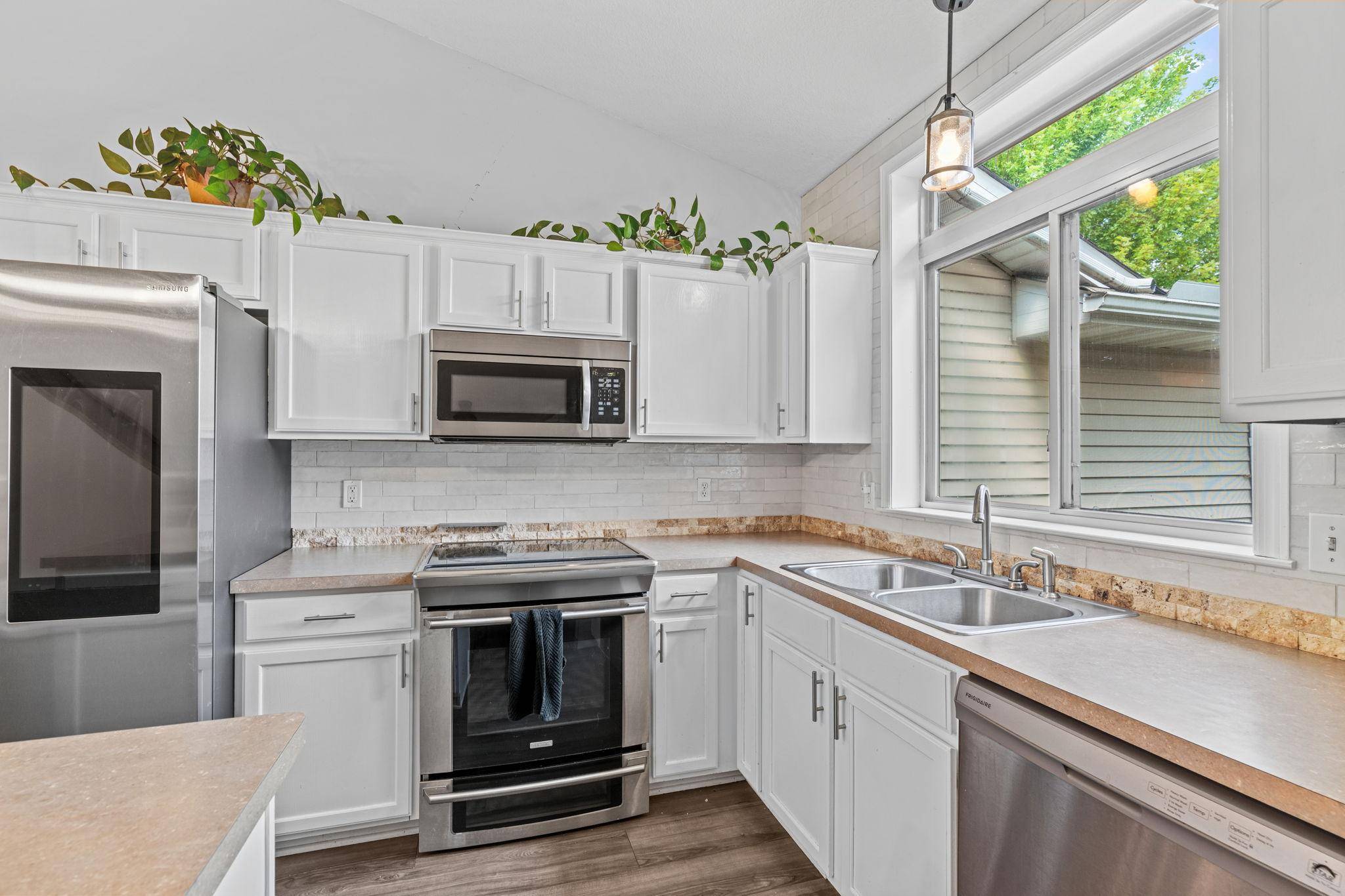 9243 Goodrich DR, Monticello, MN 55362
