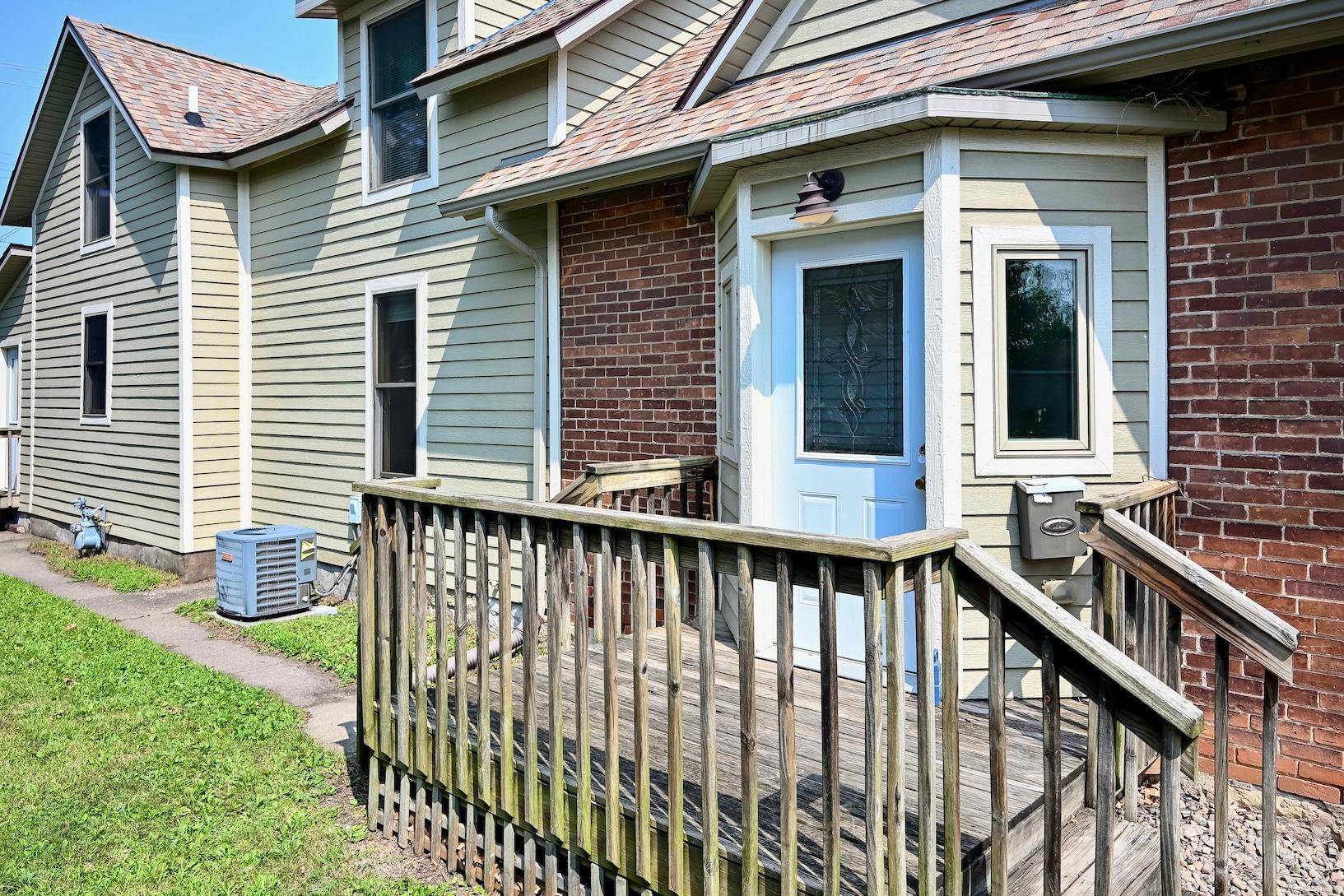 363 Chatfield ST, Winona, MN 55987