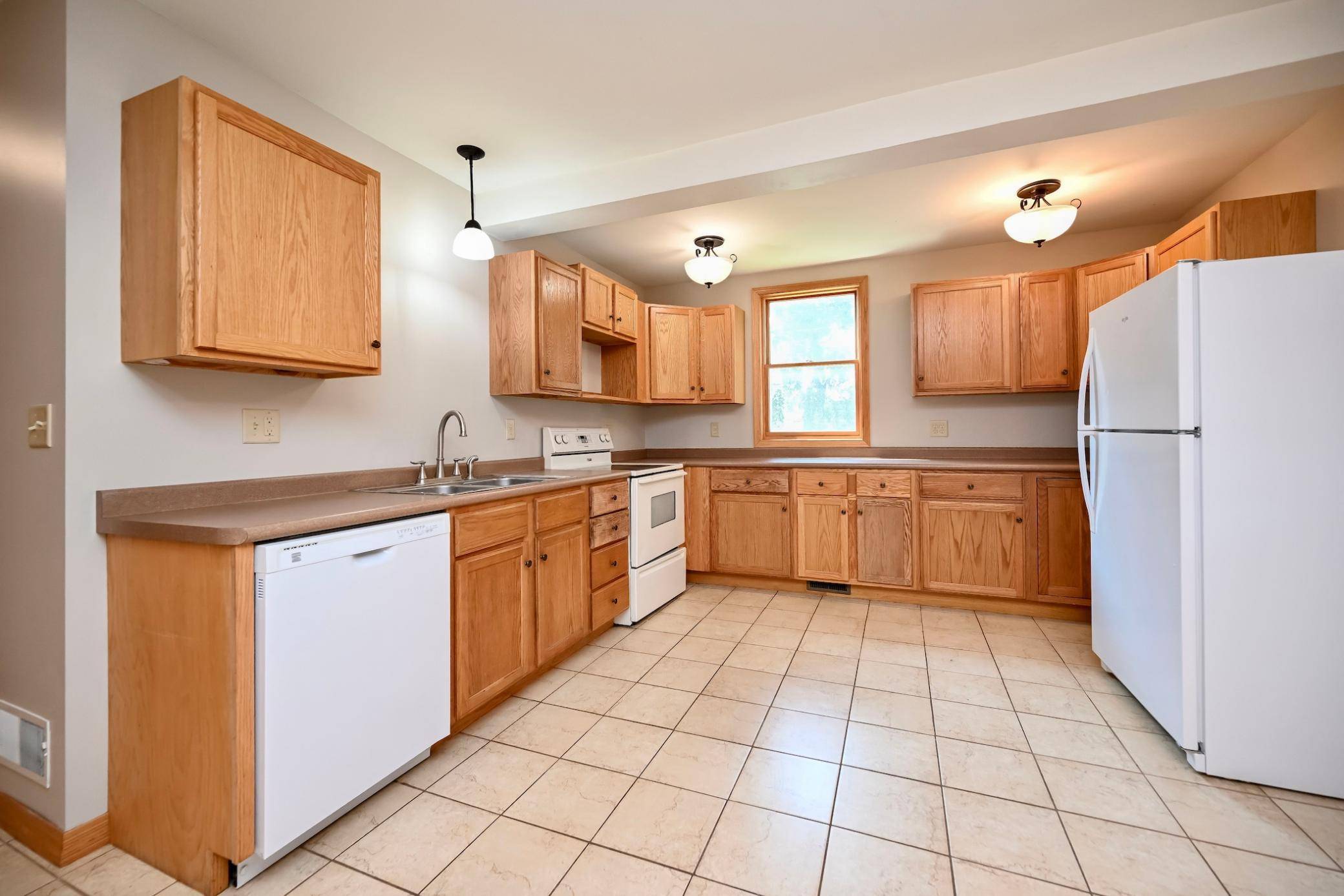 363 Chatfield ST, Winona, MN 55987