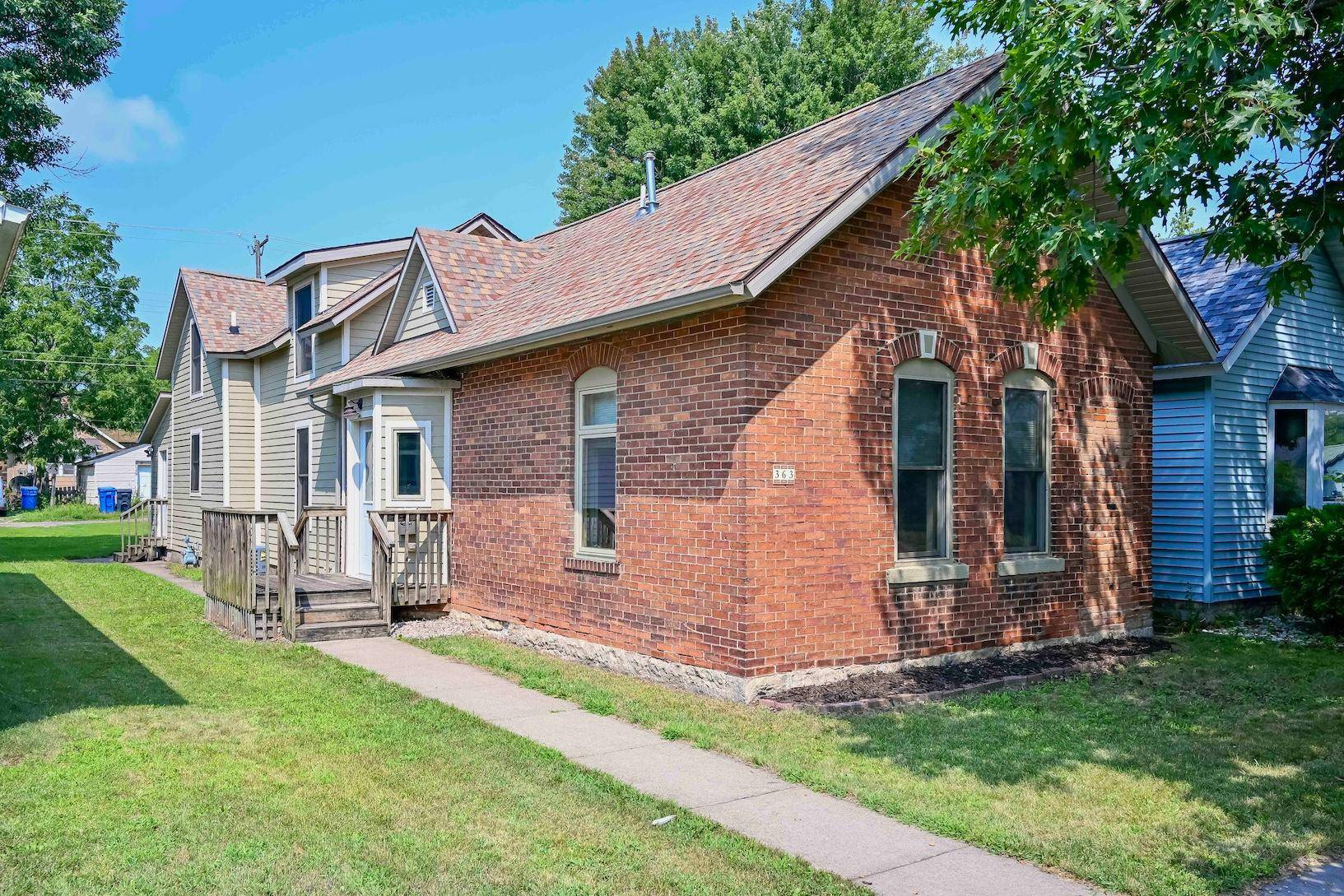 363 Chatfield ST, Winona, MN 55987