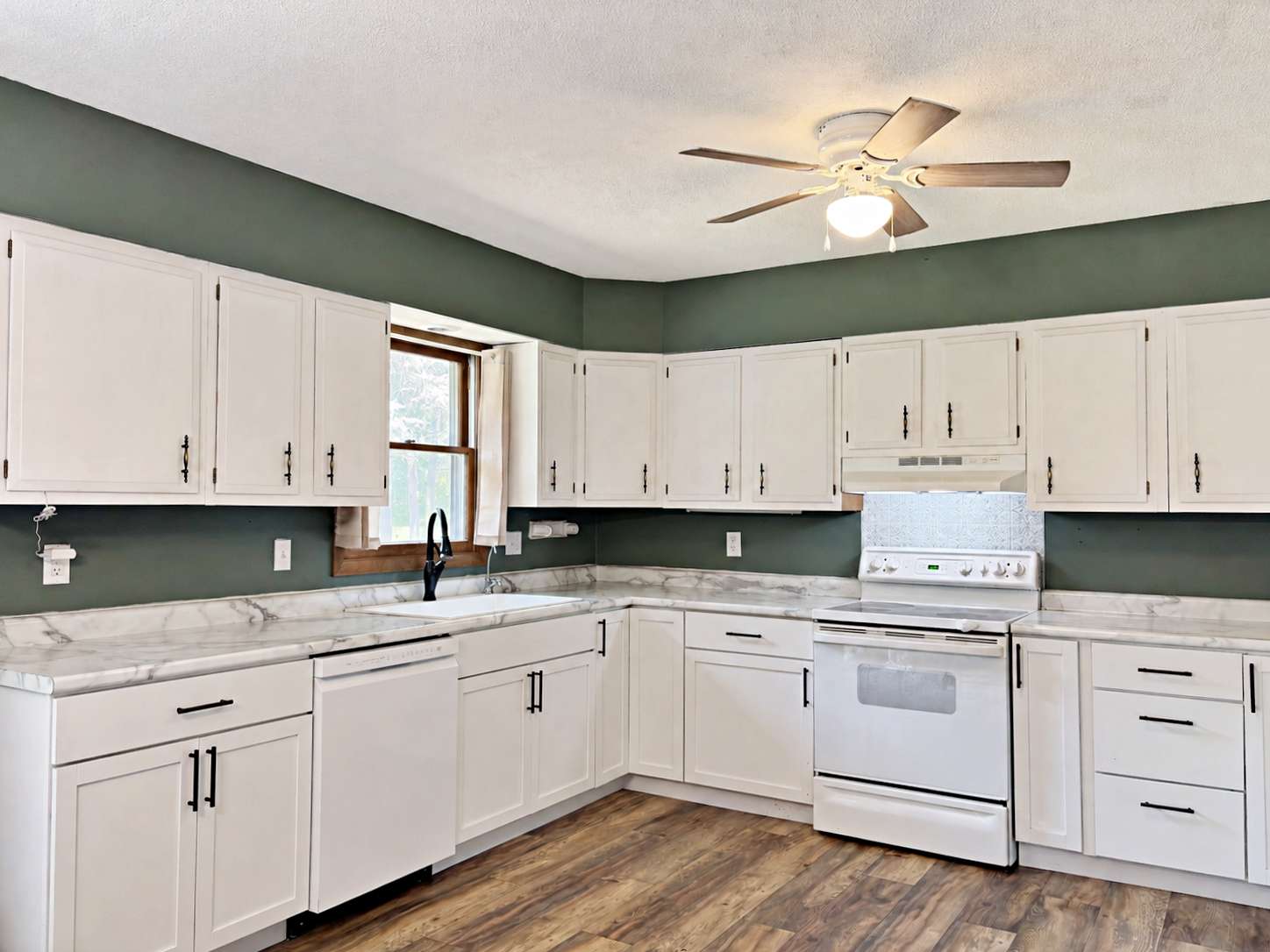 16023 Discovery CIR, Park Rapids, MN 56470