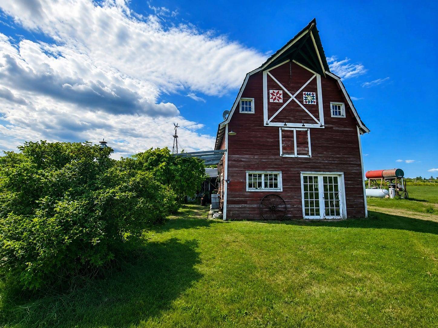 40306 Torchlight RD, Isle, MN 56342