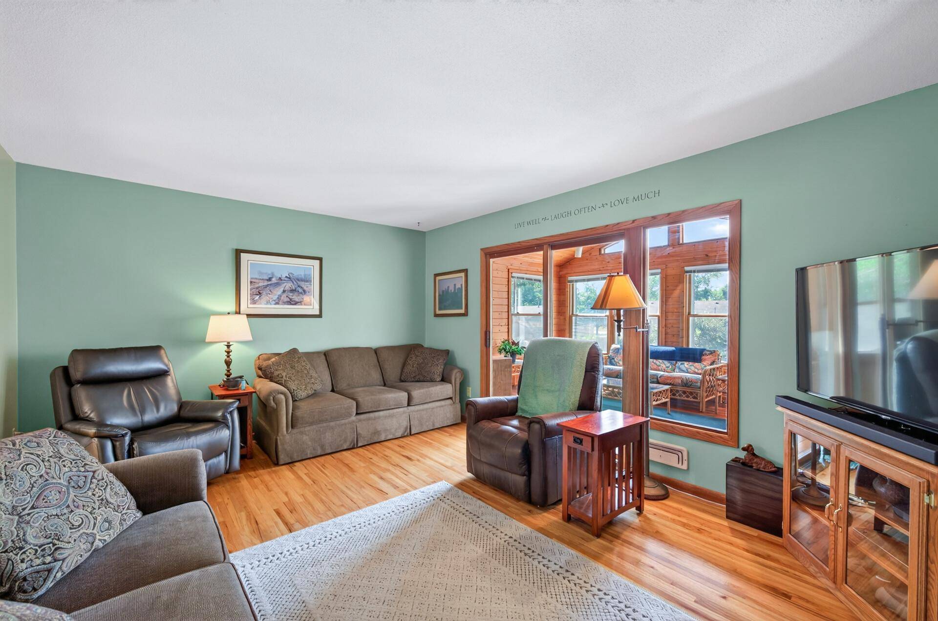 10657 Verdin ST NW, Coon Rapids, MN 55433