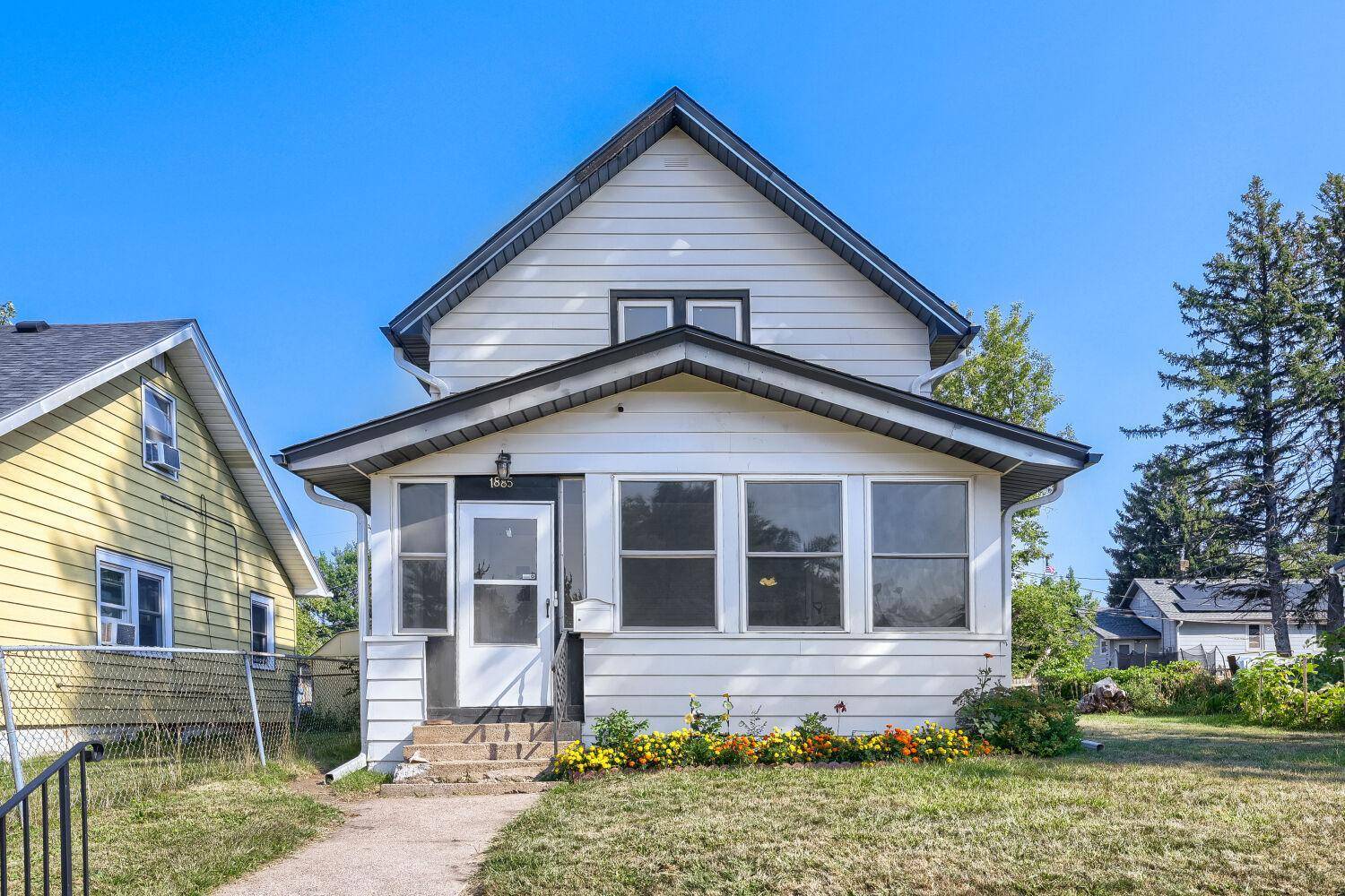 1885 Ivy AVE E, Saint Paul, MN 55119