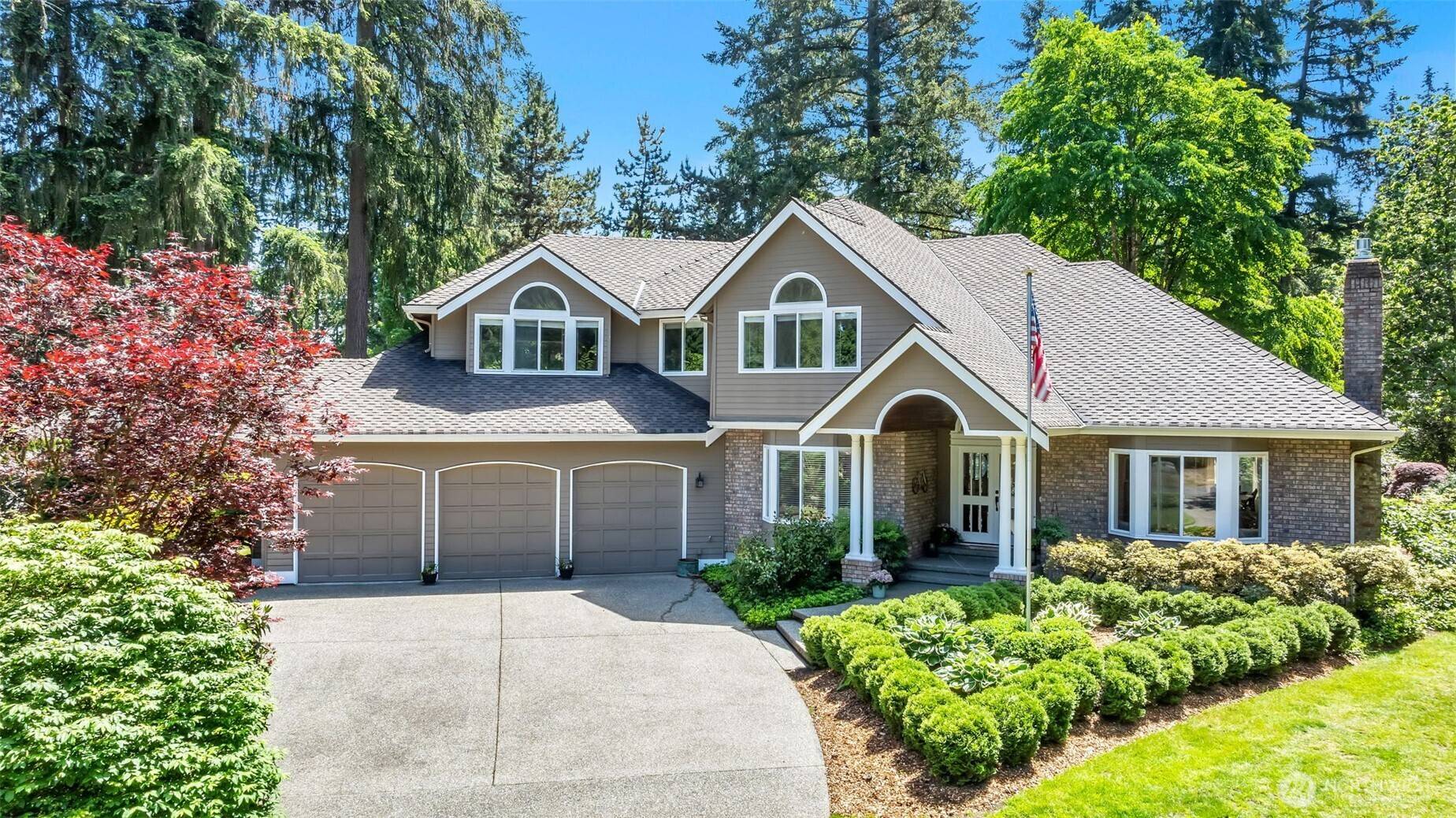 18817 NE 157th ST, Woodinville, WA 98072