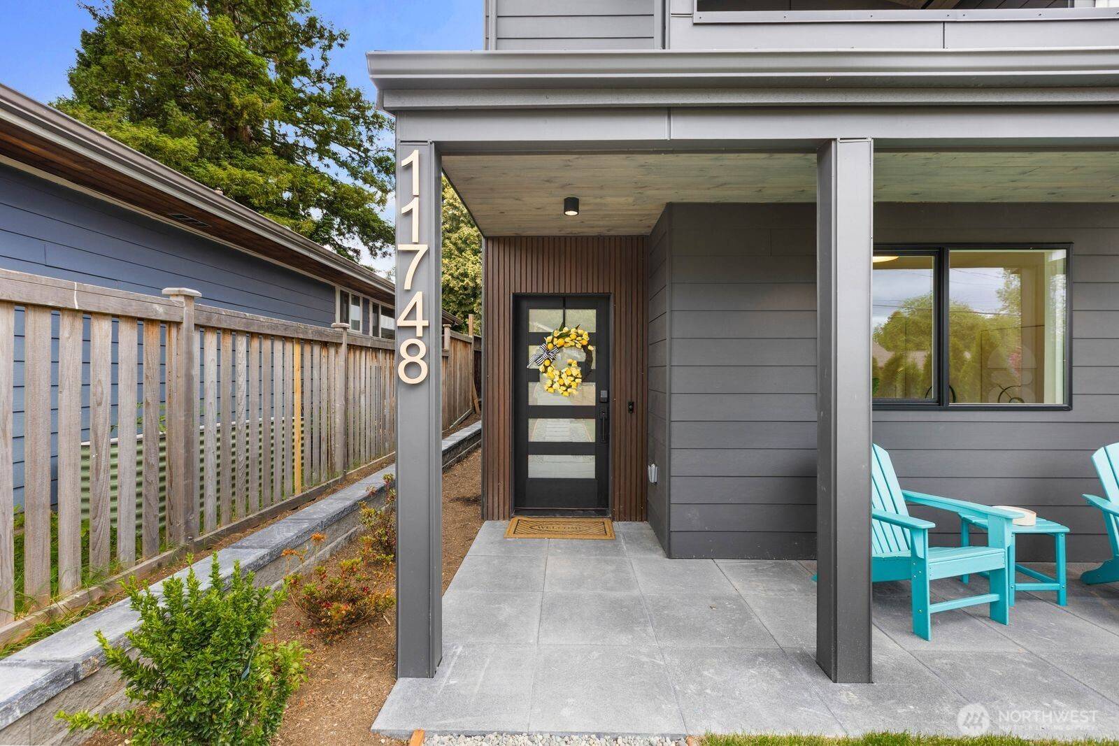 11748 Dayton AVE N, Seattle, WA 98133