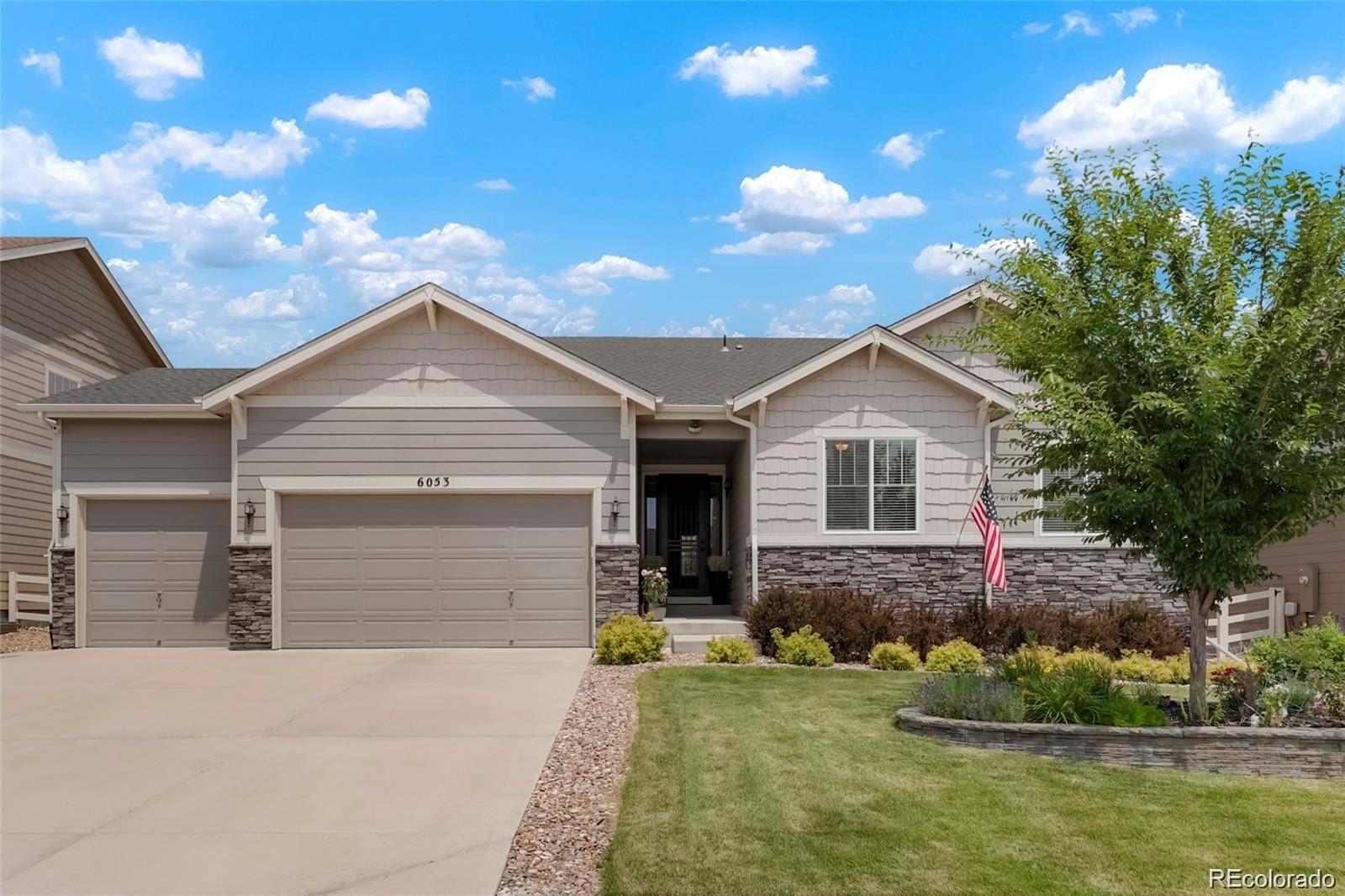 6053 Clover Ridge CIR, Castle Rock, CO 80104