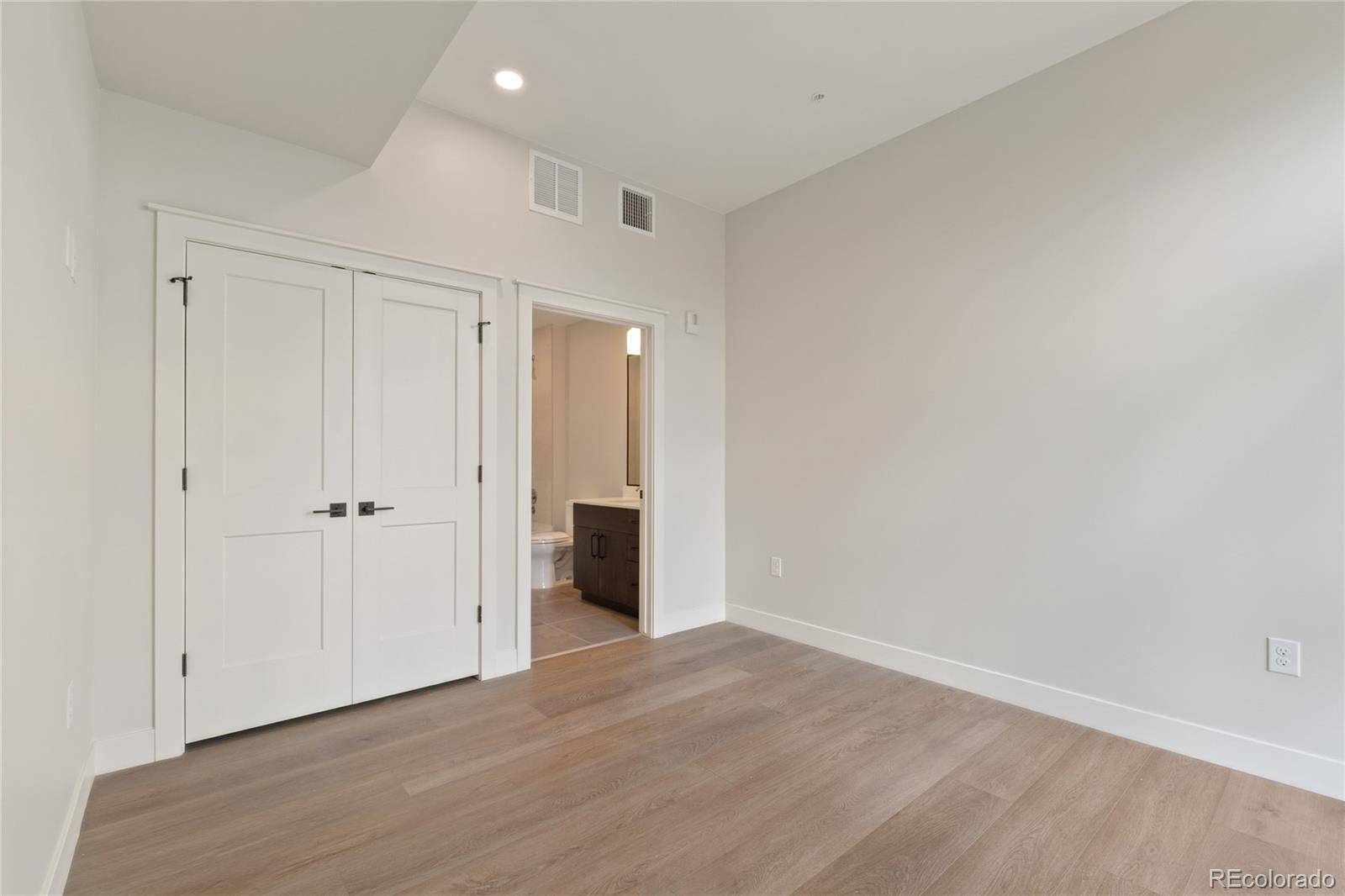 1643 Boulder ST #206, Denver, CO 80211