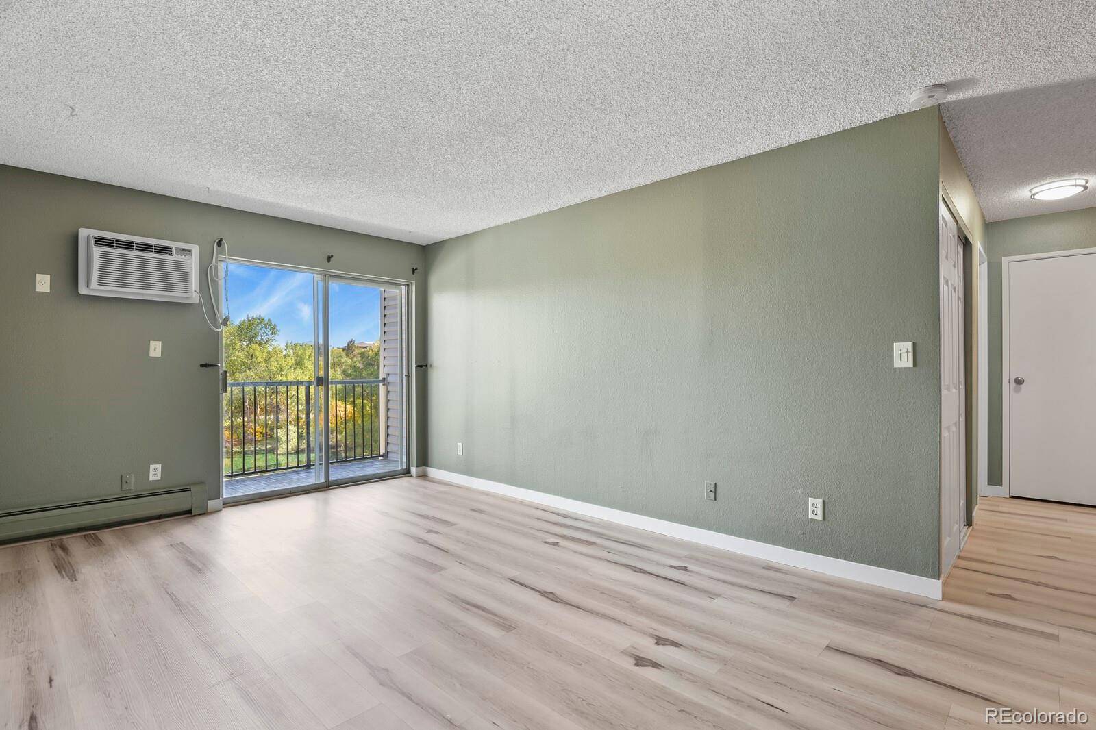 1250 Golden CIR #404, Golden, CO 80401