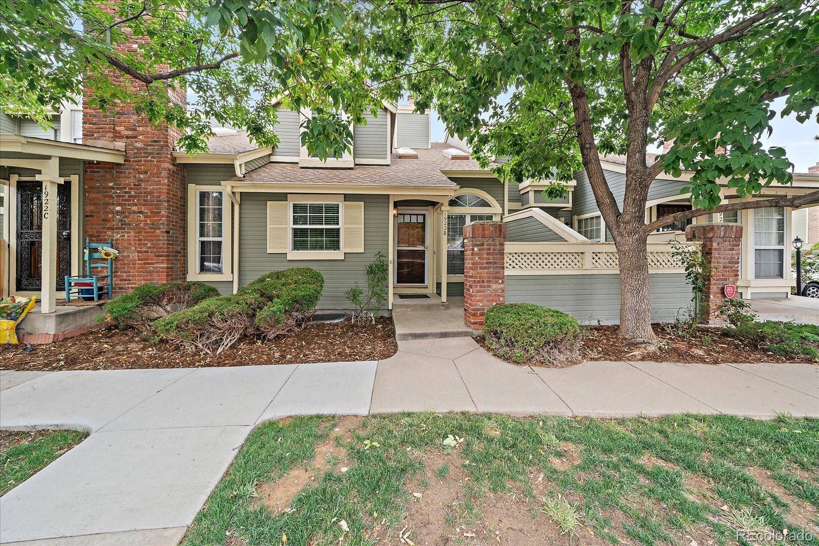 1922 S Hannibal CT #B, Aurora, CO 80013