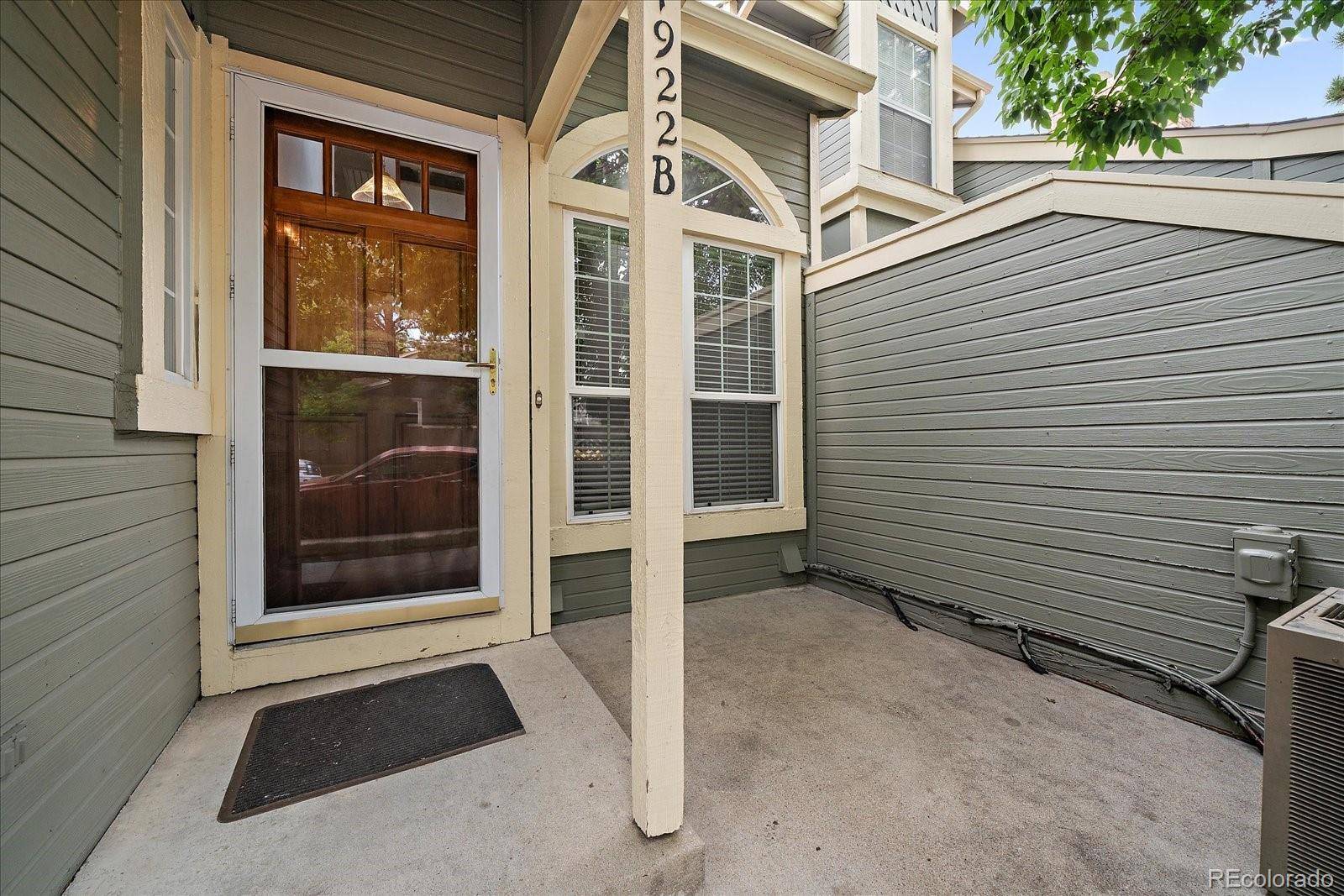 1922 S Hannibal CT #B, Aurora, CO 80013