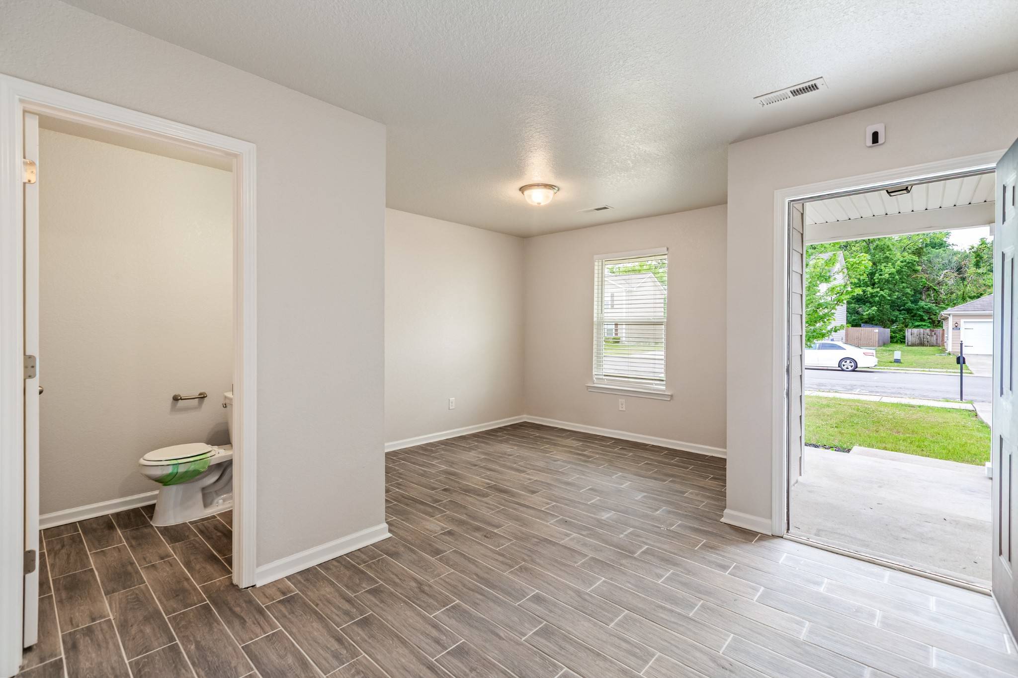 3326 Drysdale Dr, Murfreesboro, TN 37128