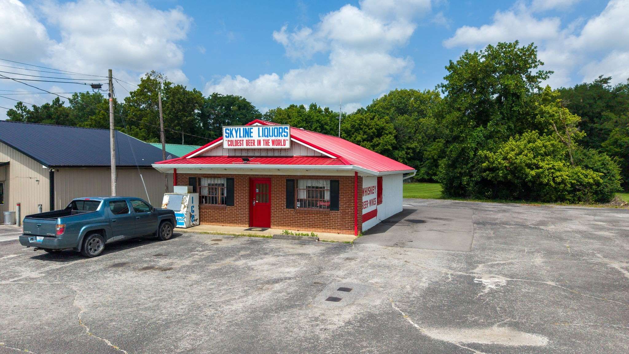 1190 Skyline Dr, Hopkinsville, KY 42240