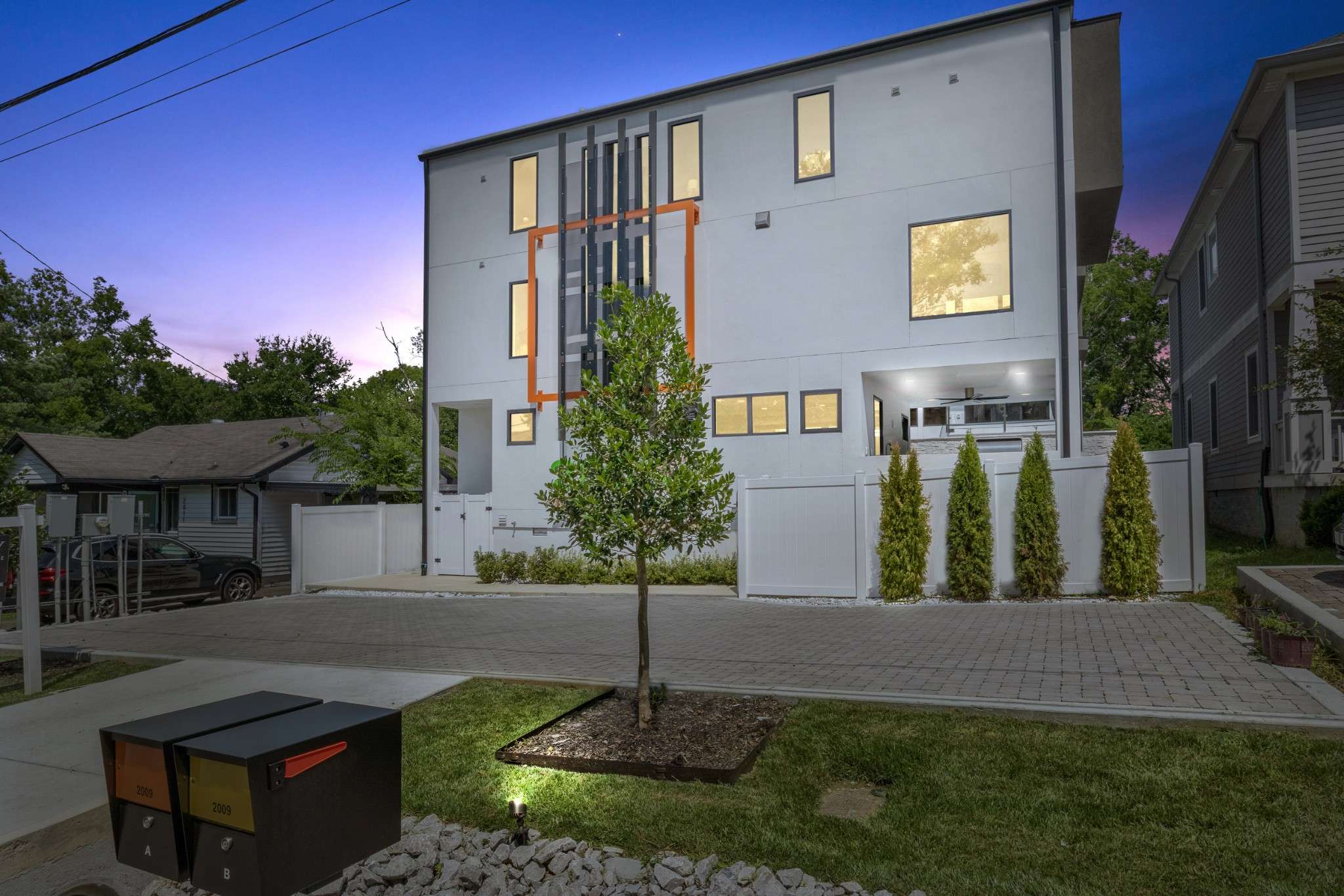 2009 Overby Rd #A, Nashville, TN 37207