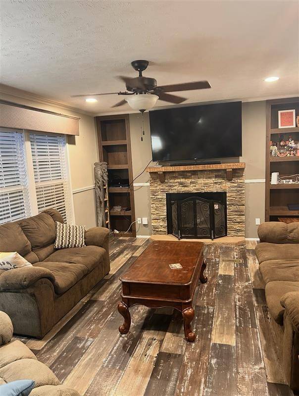 9663 Old Hillsboro Rd, Bon Aqua, TN 37025