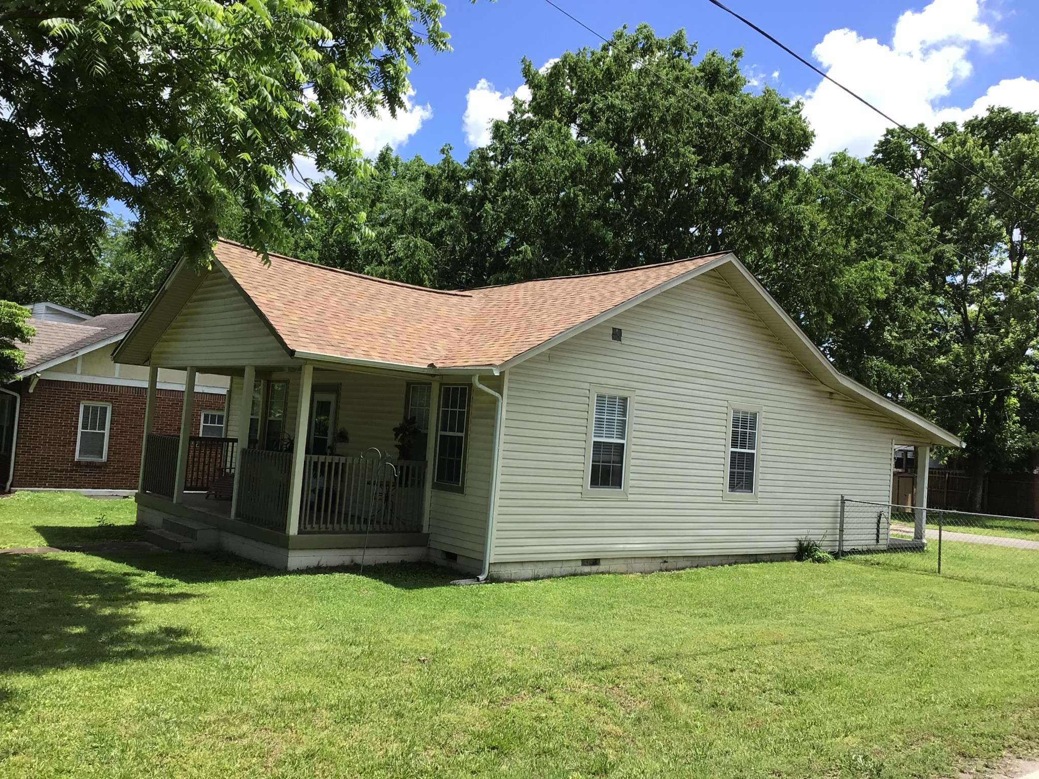 226 Raymond St, Nashville, TN 37211