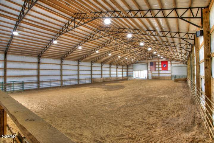 1917 Valley Home Road, Dandridge, TN 37725