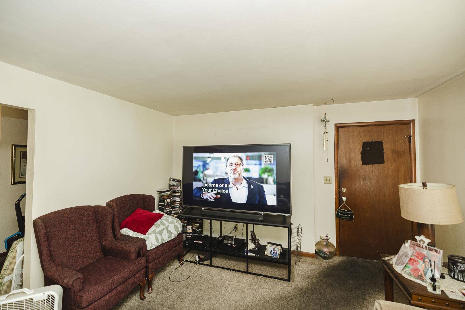 827 & 829 S Hillcrest, Wichita, KS 67218
