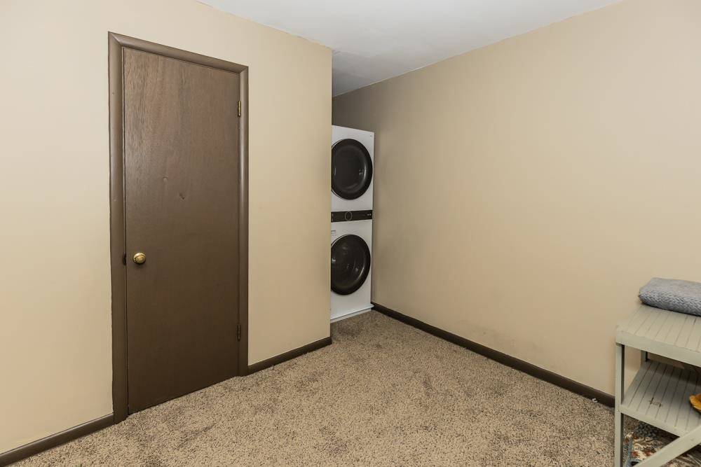 143 S 11th, Salina, KS 67401-2502
