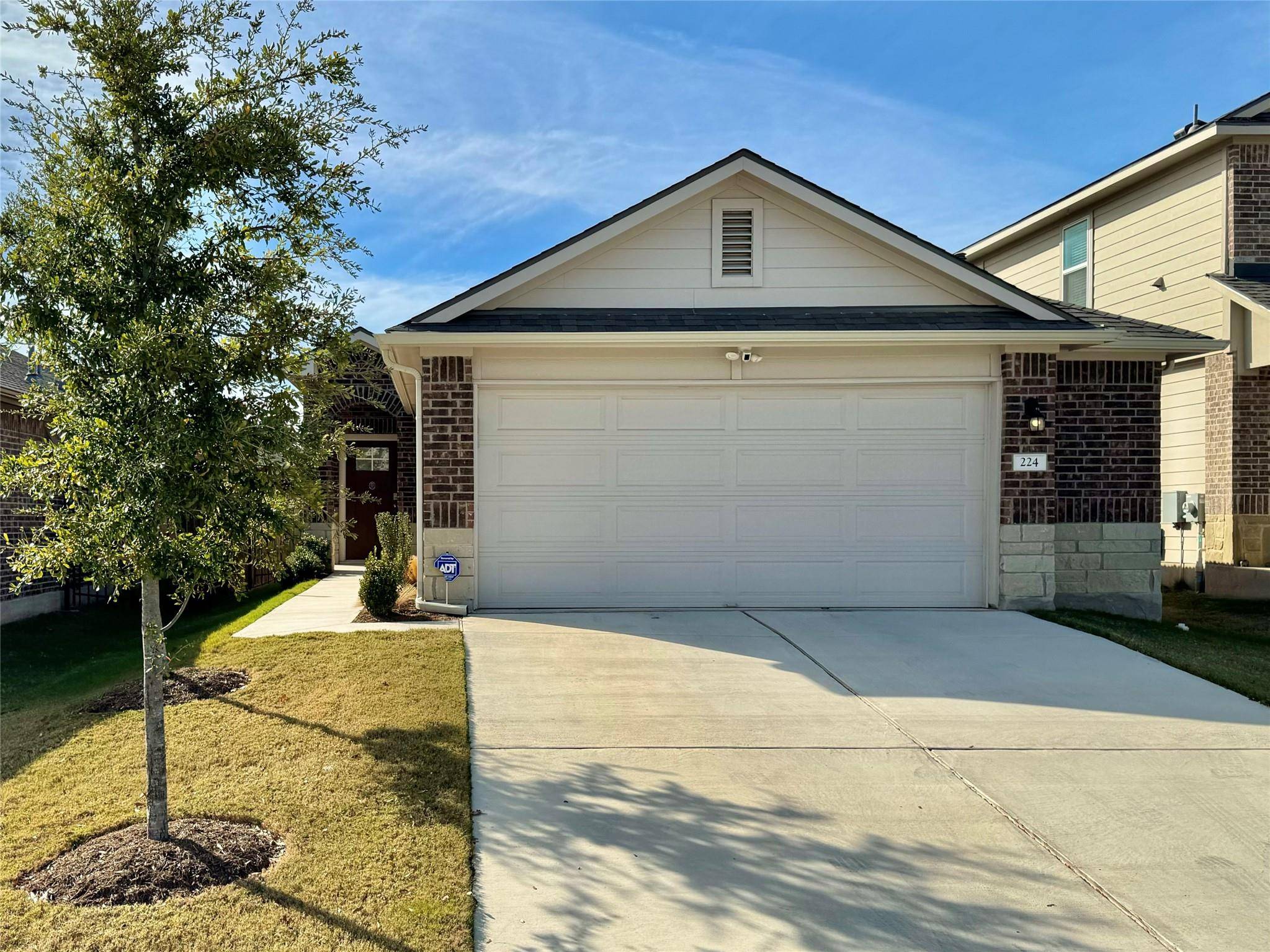 224 Yoakum ST, Leander, TX 78641