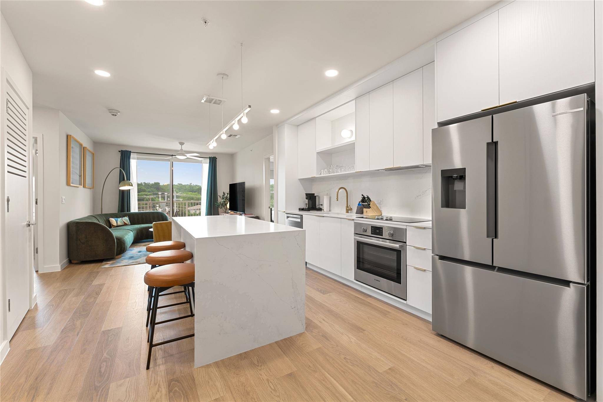 2323 S Lamar BLVD #512, Austin, TX 78704